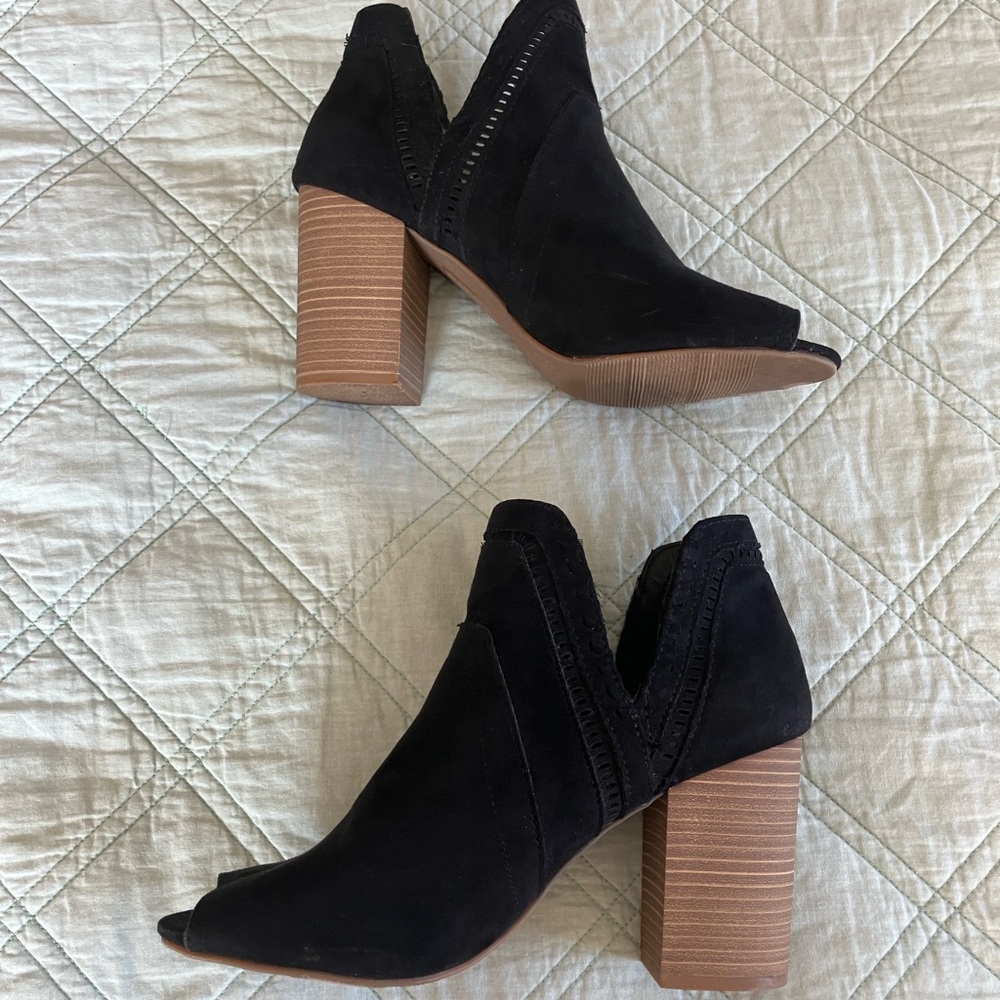 Fergalicious Booties - Picture 3 of 10